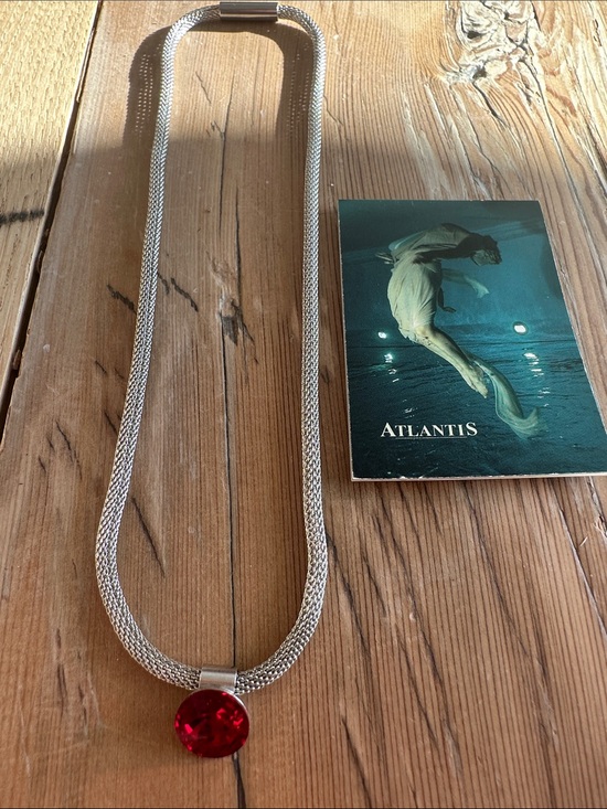 Swarovski Jewelry - Swarovski Lt Siam Pendant by Atlantis Berlin🧜‍♀️17 inches magnetic chain clasp